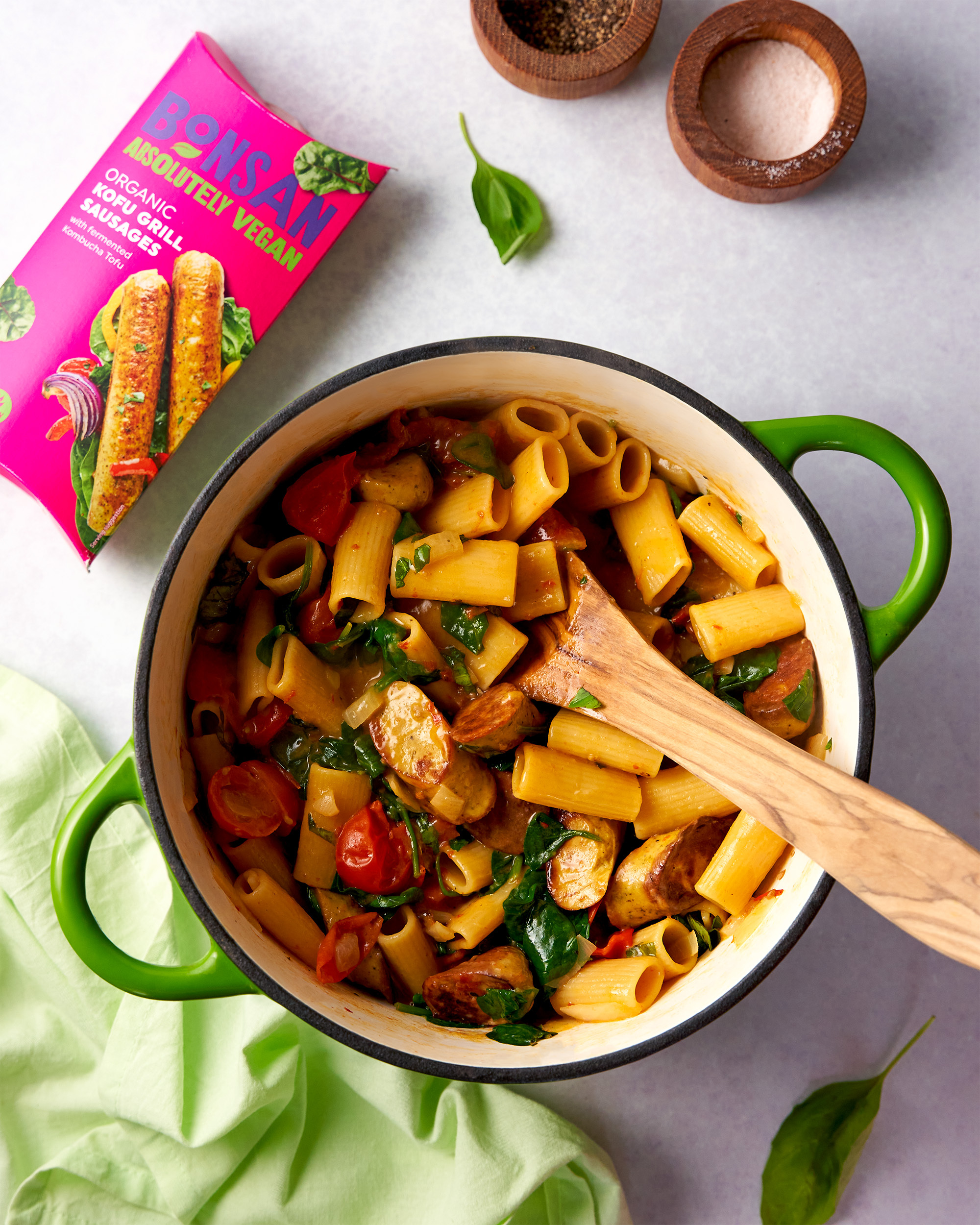 One Pot Vegan Sausage & Sundried Tomato Pasta | Bonsan Absolutely Vegan